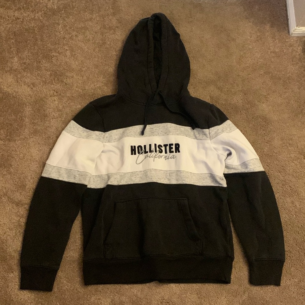 Hollister Men’s Size Medium Black/White/Grey Long Sleeve Hoodie